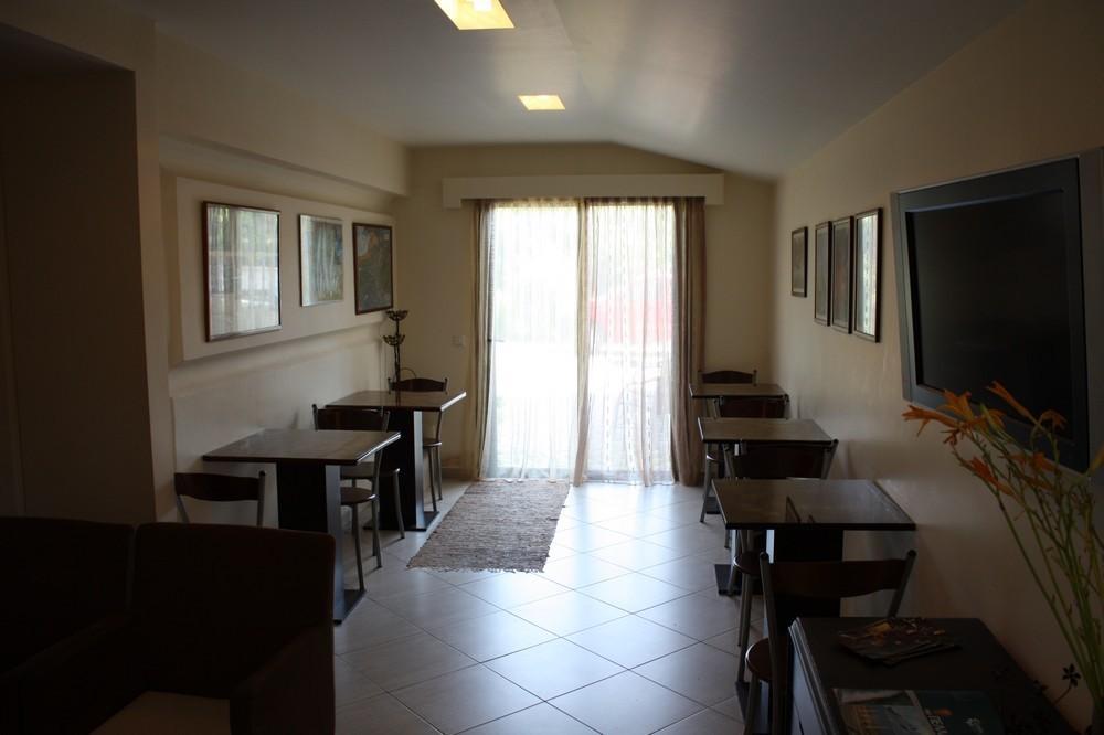 Káto Loutrákion Guesthouse Liogerma מראה חיצוני תמונה